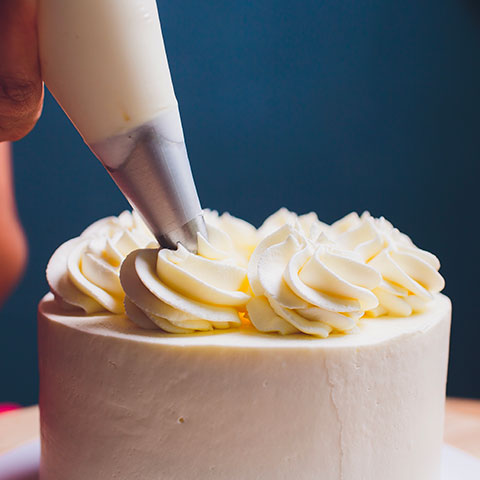 Decorazioni torte compleanno: idee e suggerimenti.